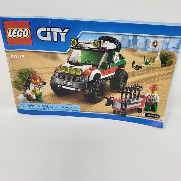 LEGO City 4 x 4 Off Roader 60115‎ Complete Set Retired - Picture 10 of 10
